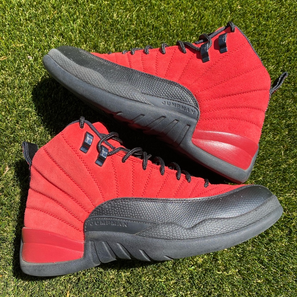 Jordan 12 reverse flu games